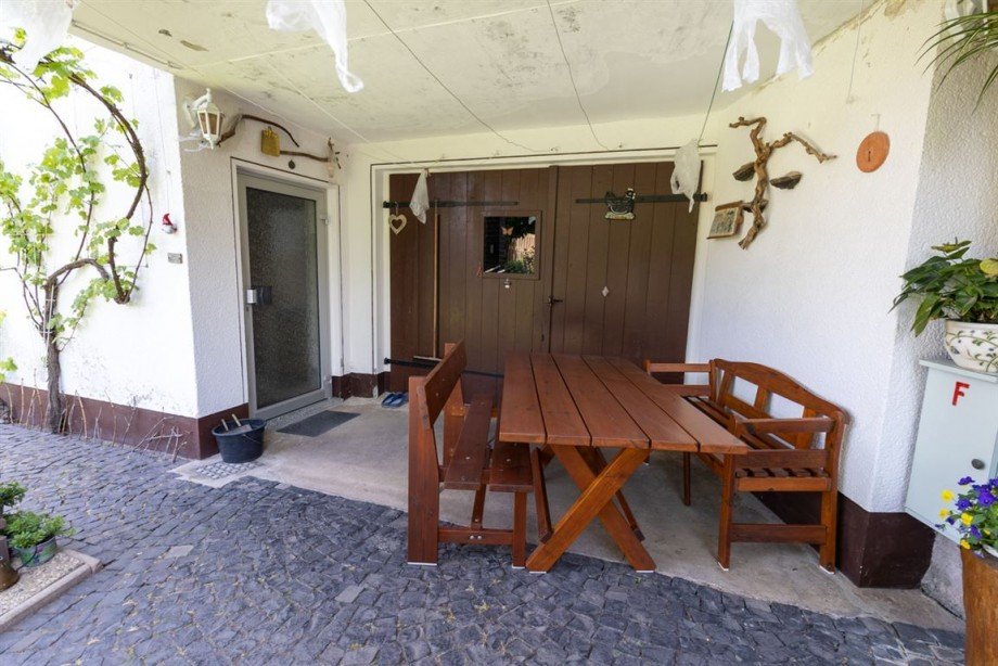 Sitzplatz Einfamilienhaus Mei�ner