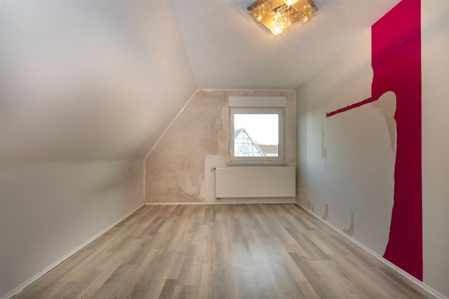 Zimmer II Dachgeschoss Einfamilienhaus Eschwege
