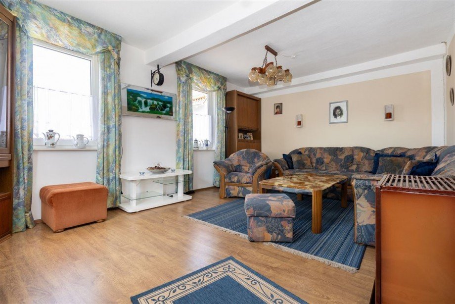gro�es Zimmer Obergeschoss Einfamilienhaus Mei�ner