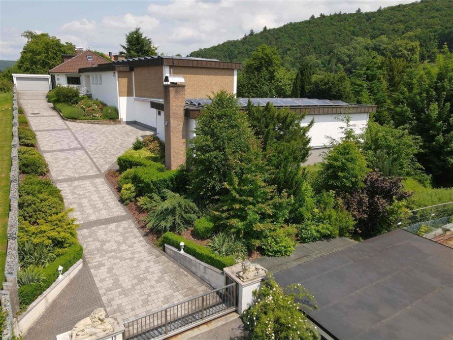 Zufahrt Villa Eschwege