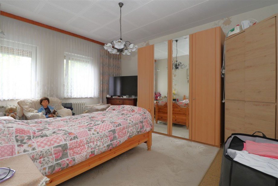 Schlafzimmer Erdgeschoss Einfamilienhaus Eschwege