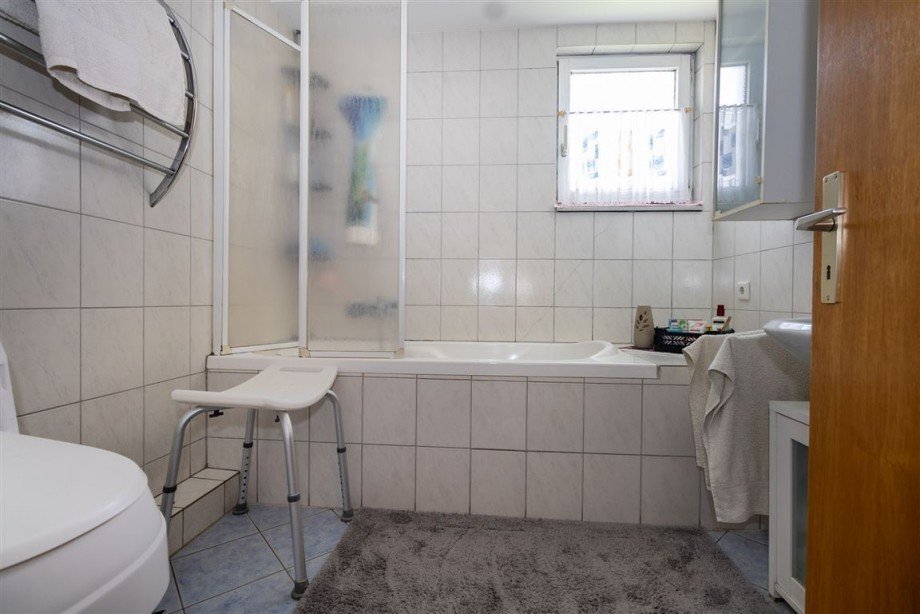 Badzimmer Obergeschoss Einfamilienhaus Mei�ner