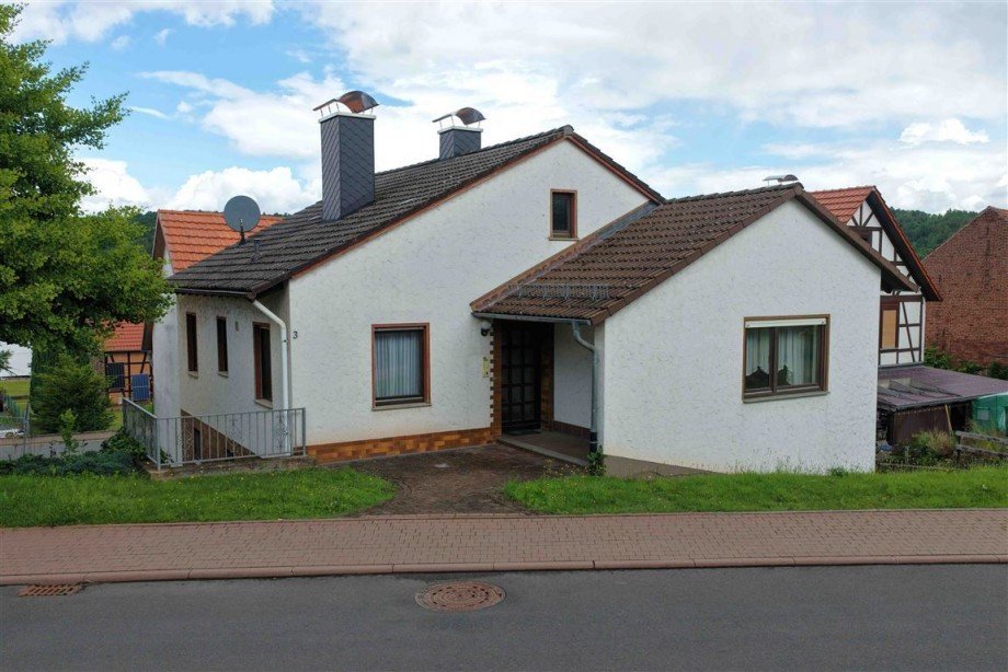 Vorderansicht Bungalow Wei�enborn