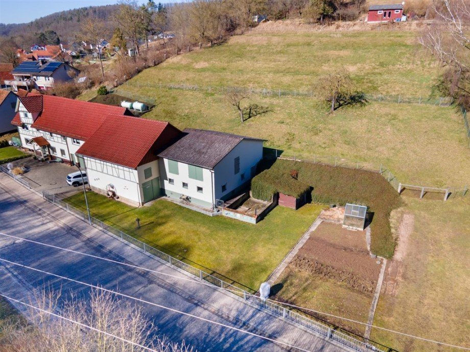Anwesen mit Grundst�ck Einfamilienhaus Meinhard
