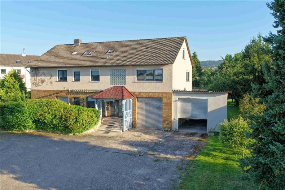 Garagenansicht Einfamilienhaus Wehretal