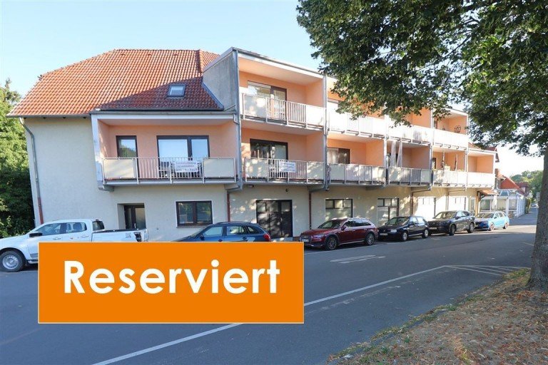 Hauptbild: Einziehen und Wohlf�hlen: M�blierte 2-Zimmer-Eigentumswohnung mit Loggia und Tiefgaragenstellplatz