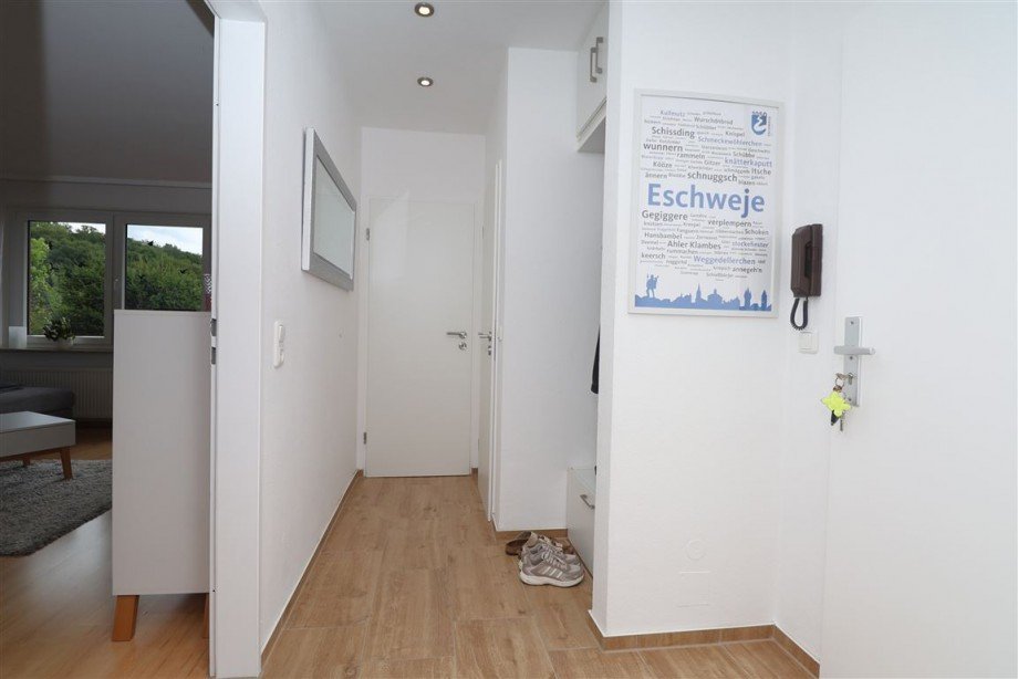 Flur mit Garderobe Etagenwohnung Eschwege