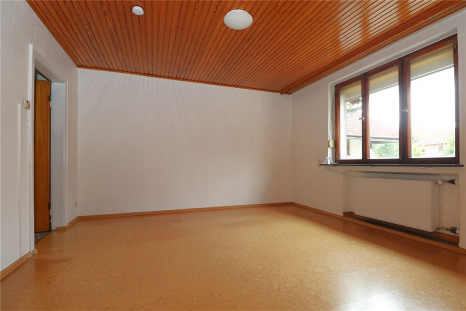 Vorderhaus Zimmer Obergeschoss Zweifamilienhaus Waldkappel
