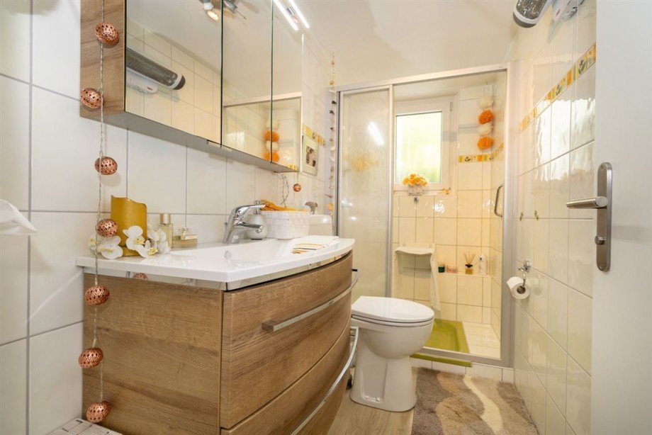 Badezimmer Erdgeschoss Einfamilienhaus Meinhard
