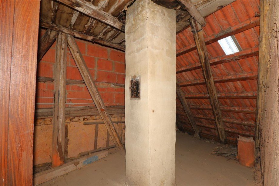 Dachboden Reihenmittelhaus Eschwege