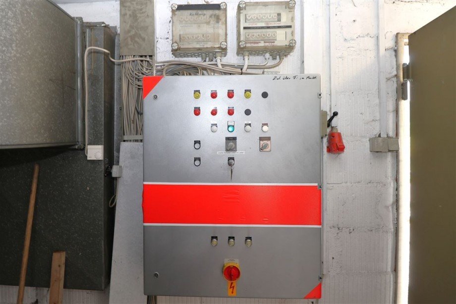 Heizungs und L�ftungstechnik Wohn- / Gesch�ftshaus Sontra