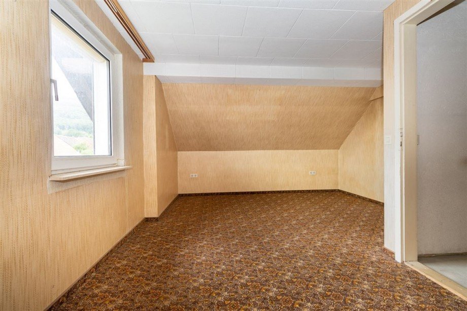 Zimmer II Dachgeschoss Einfamilienhaus Berkatal