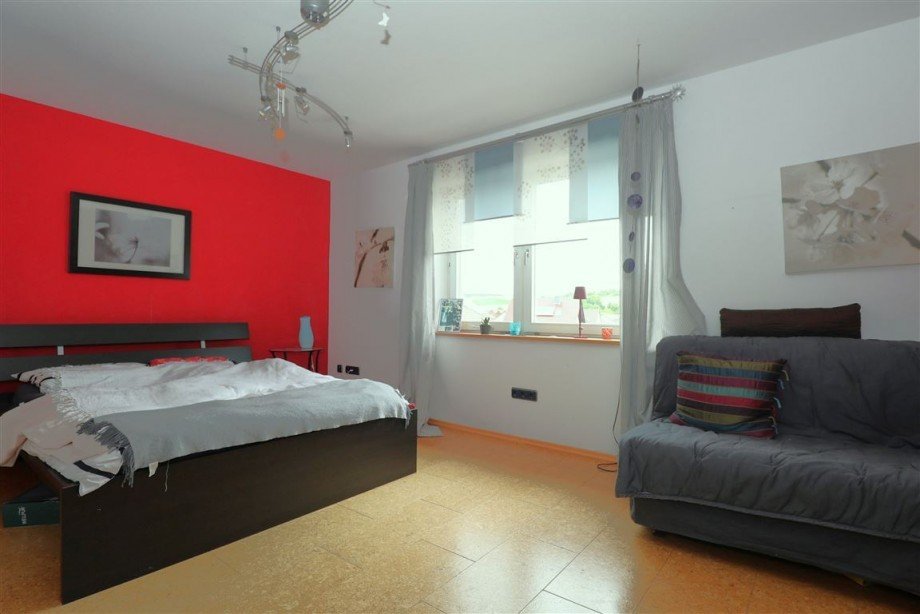 Schlafzimmer Obergeschoss Einfamilienhaus Berkatal