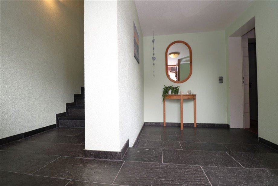 Neubau Eingangsbereich Zweifamilienhaus Waldkappel