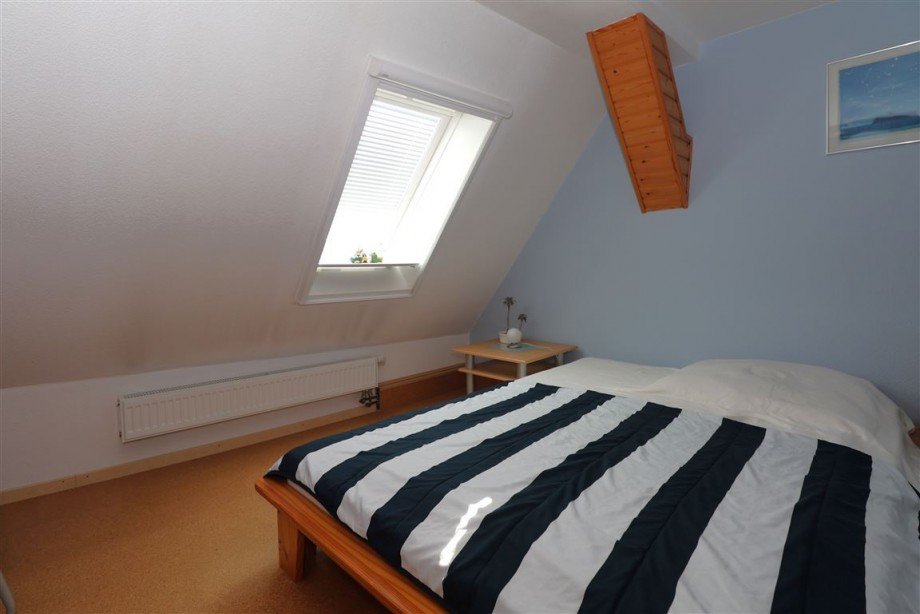 G�stezimmer Dachgeschoss Einfamilienhaus Mei�ner