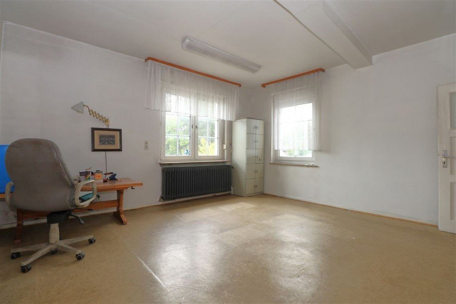 B�ro Erdgeschoss Wohn- / Gesch�ftshaus Waldkappel