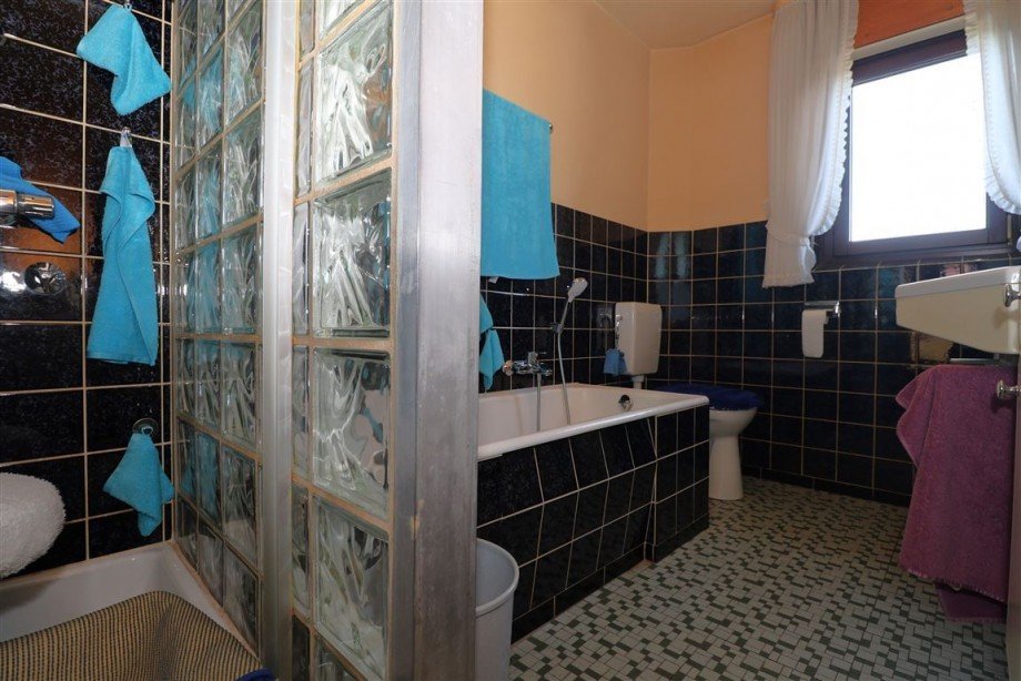 Badezimmer Erdgeschoss Einfamilienhaus Berkatal