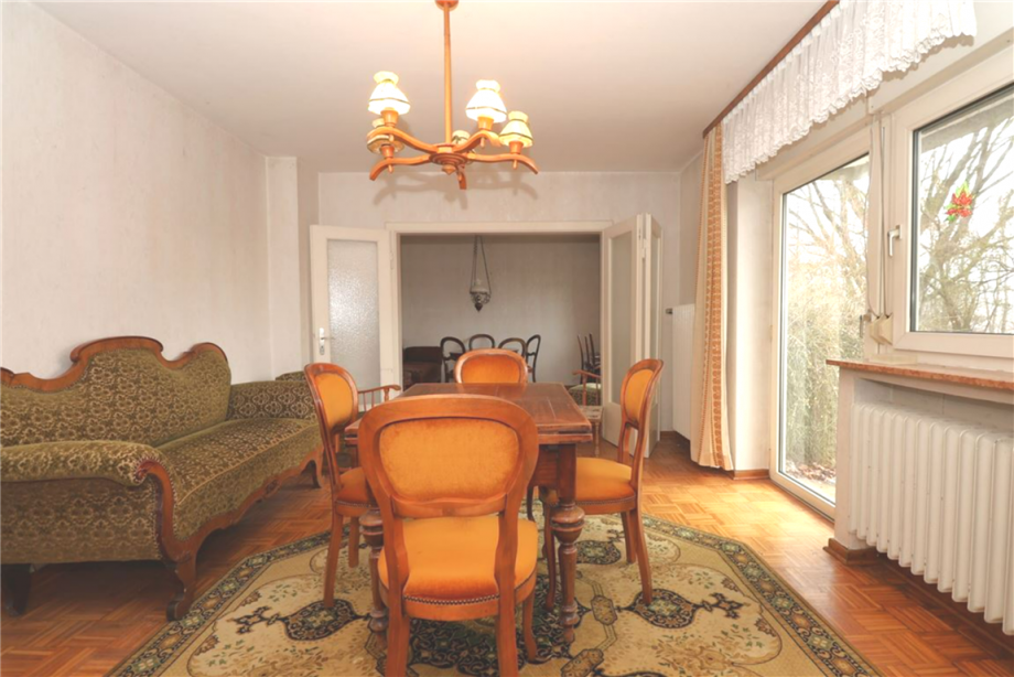 Wohnzimmer Erdgeschoss Zweifamilienhaus Meinhard