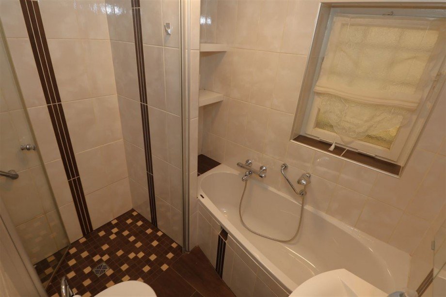 Badezimmer Erdgeschoss Einfamilienhaus Sontra