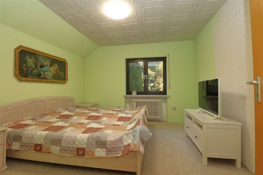 Schlafzimmer Dachgeschoss Einfamilienhaus Meinhard