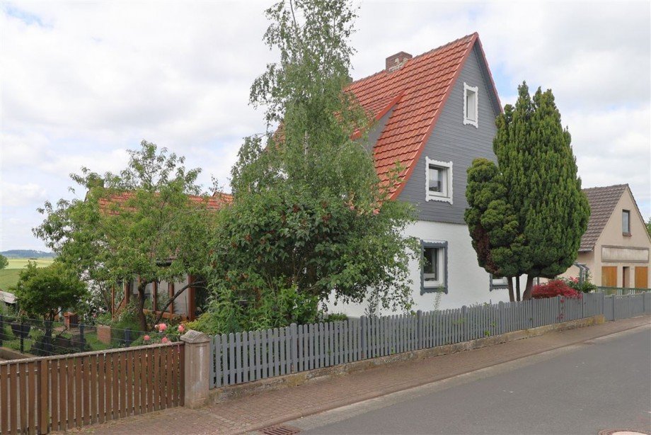 Seitenansicht Einfamilienhaus Mei�ner