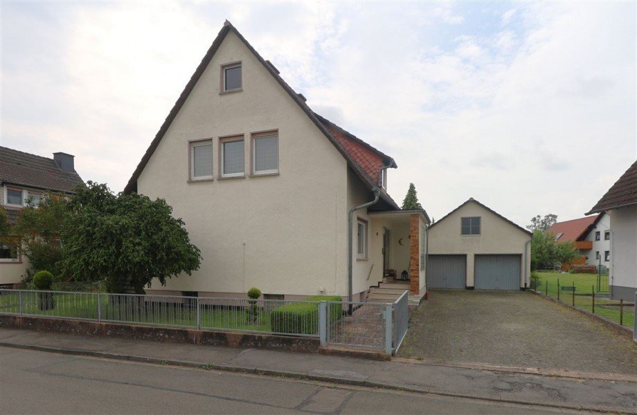 Giebelansicht Einfamilienhaus Mei�ner