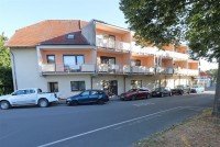 Bild (e1684c6c3d9f3a6dc56e0f974d7cdd1f): Einziehen und Wohlf�hlen: M�blierte 2-Zimmer-Eigentumswohnung mit Loggia und Tiefgaragenstellplatz