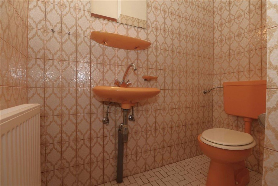 G�ste-WC Einfamilienhaus Berkatal