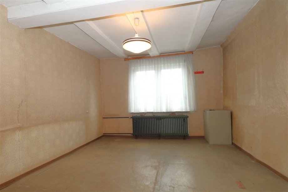 Zimmer III Obergeschoss Wohn- / Gesch�ftshaus Waldkappel